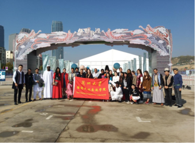 沉浸敦煌古樂 感知中華文化——國際文化交流學(xué)院組織來華留學(xué)生觀看《樂動(dòng)敦煌》